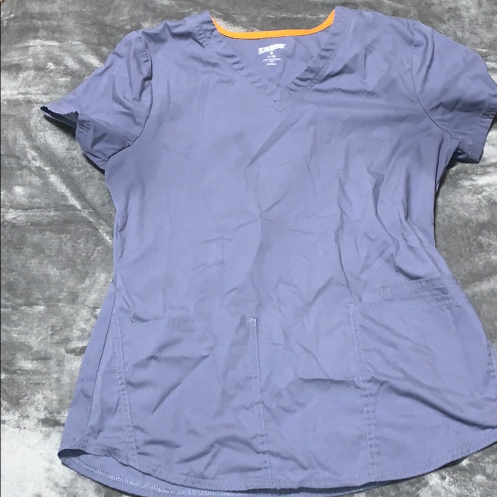 Scrub top
